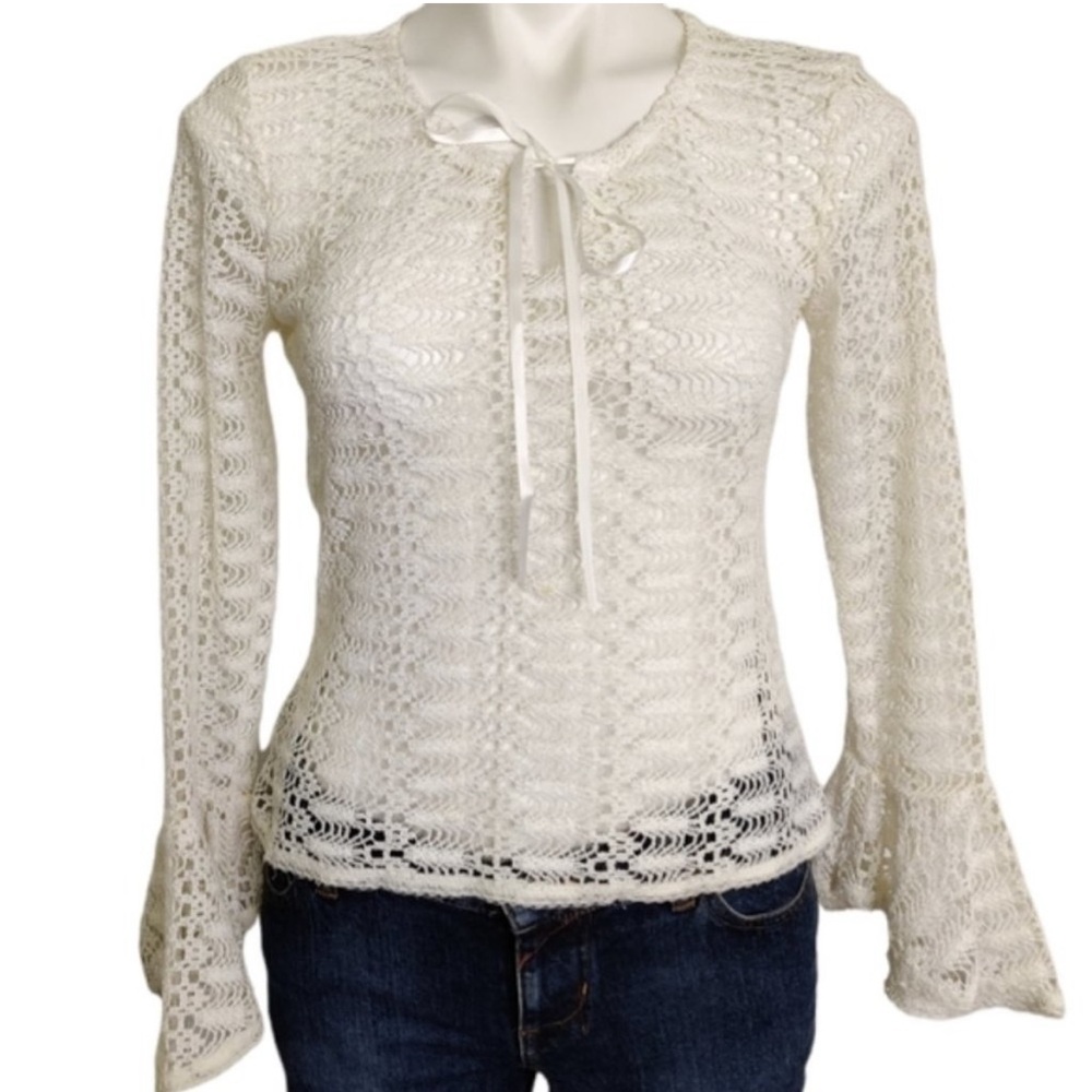 Rampage Crocheted Lace Keyhole Tie Bell Sleeve Blouse EUC sz S